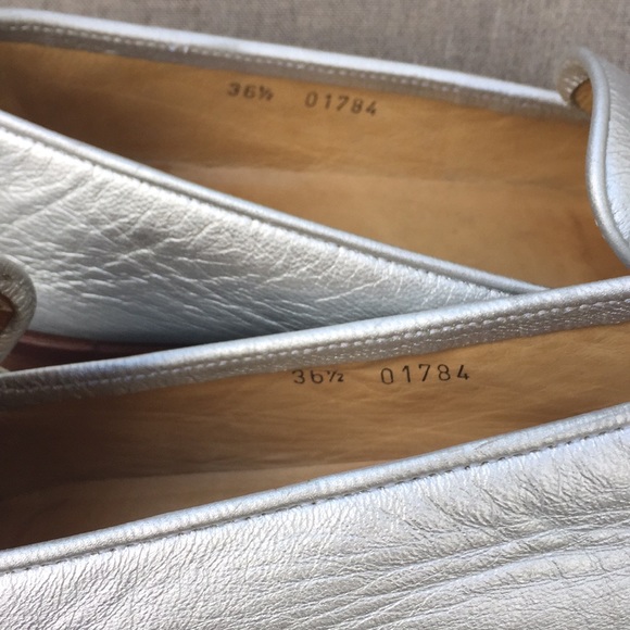 ESCADA Italian Silver Loafer - Picture 6 of 6